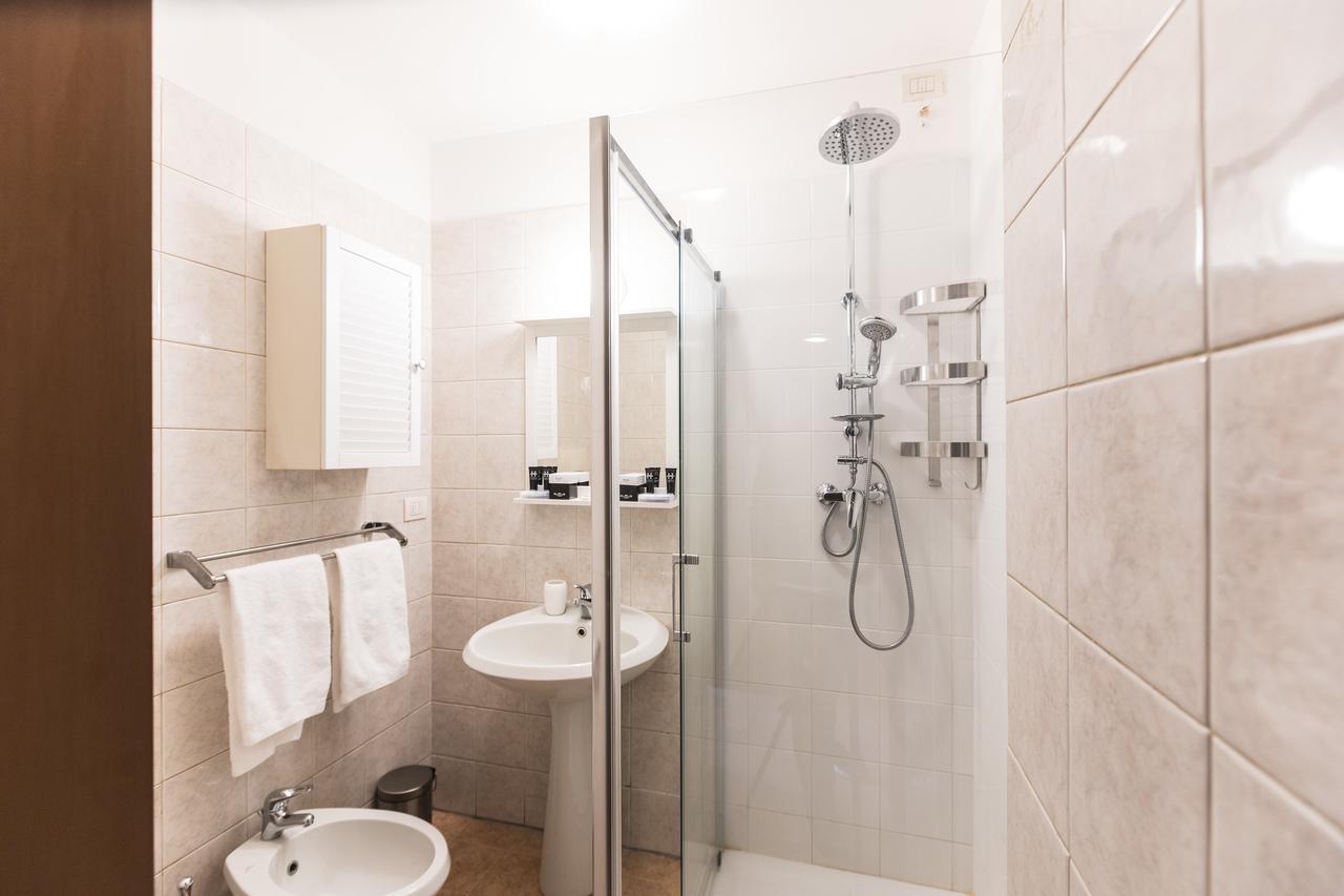 Hemeras Boutique Homes - Design Flats Near The City Center Appartement Milaan