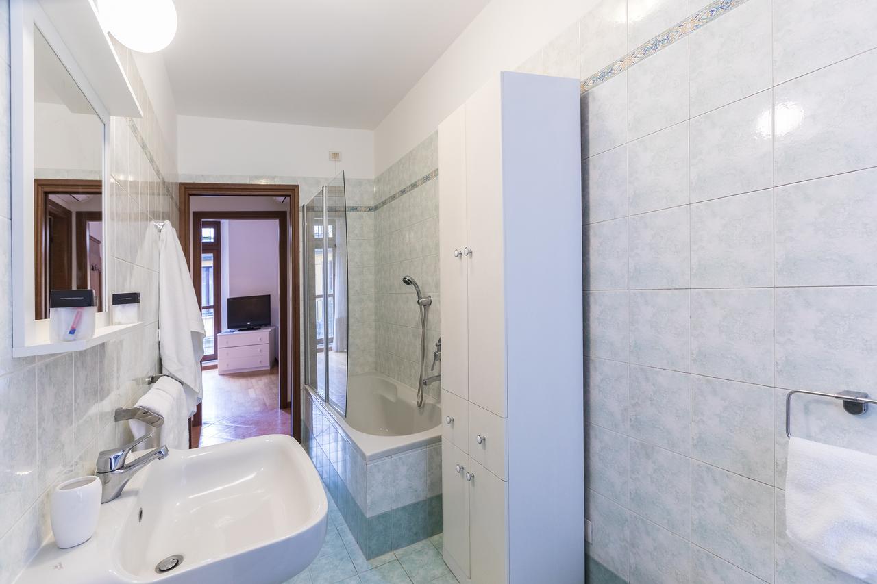 Appartement Hemeras Boutique Homes - Design Flats Near The City Center Milaan